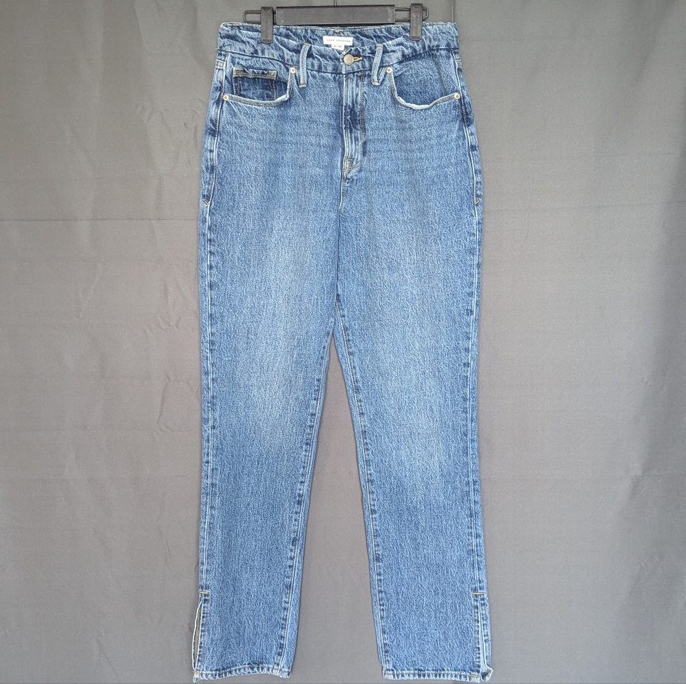 Good American Jeans – Size 6/28 – Medium Wash – Slit Hem